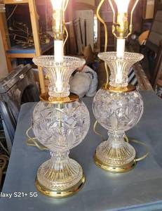 lot 166 image: Pair of Gorgeous 24% Lead Crystal Table Lamps