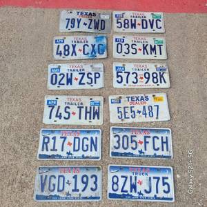 lot 95 image: Texas Tralier, Dealer, and Car License Plates Lot of 12