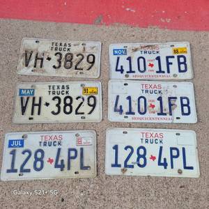lot 102 image: Three Pairs  of Vintage Texas Truck License Plates