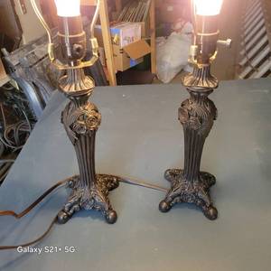 lot 168 image: Pair of Bronze Resin Boudoir Bedside Table Lamps