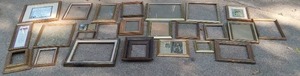 lot 228 image: Gold Frames