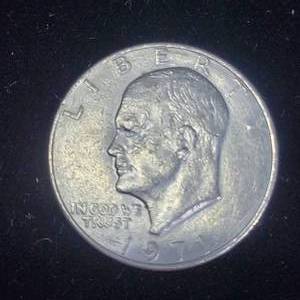 lot 256 image: 1971 Eisenhower Dollar