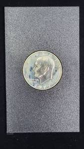 lot 300 image: SILVER 1973 Silver Proof Eisenhower Dollar OGP Case was damaged