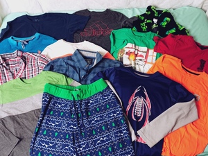 lot 23 image: 13 PC Mixed Boys Clothing Set (8-634-36XS-M) w Star Wars, Hartt, Adidas, Etc.
