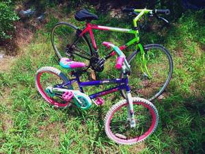 lot 51 image: Marrin Stinson and Huffy So Sweet Bikes - QV DESCR