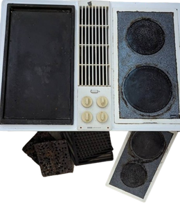 lot 65 image: $$$ Vintage Jenn-Air 30 Electric Down Draft Cooktop 2 Burners and Grill Griddle  2nd Burner Set, & Plates $$$ - QV DESCR