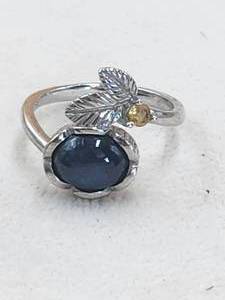 lot 39 image: Jewelry - Ring - 6 12 - marked 925