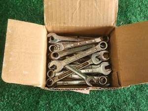 lot 32 image: Tools - Wrenches