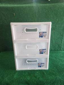 lot 56 image: Stackable storage bins