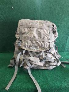 lot 75 image: Camo framed backpack