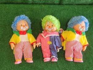 lot 161 image: Collectible doll - clowns
