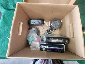 lot 185 image: Selection of car stereo items