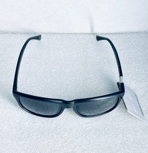 lot 51 image: New Other West Loop Sunglasses - In Style & Color As Shown