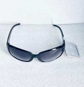 lot 52 image: New Other West Loop Sunglasses - In Style & Color As Shown