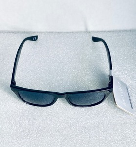 lot 60 image: New Other West Loop Sunglasses - In Style & Color As Shown