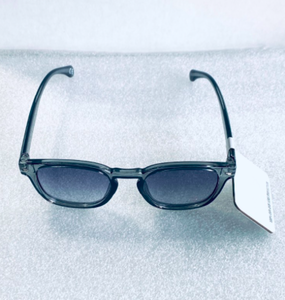 lot 64 image: New With Tags West Loop Sunglasses - In Style & Color As Shown