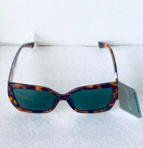 lot 66 image: New With Tags West Loop Sunglasses - In Style & Color As Shown