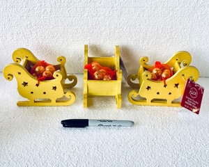 lot 235 image: Lot Of 3 New With Tags - Nice European Chocolate Filled With Hazelnut Cream in Gold Sleigh, 1.52Oz Each Sleigh - As Shown - Total Retail $21