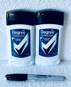 lot 435 image: Lot Of 2 - New Degree Ultra Clear Black & White Antiperspirant Deodorant For Men, 2.7 Oz Each - As Shown