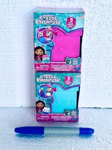 lot 499 image: Lot Of 2 - New DreamWorks Gabbys Dollhouse, (1) Baby Box & (1) Cakey Cat, 5Pc Set Each - As Shown