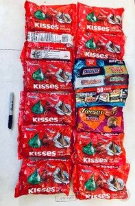 lot 546 image: Mixed Candy Lot - In Generous Quantity As Show