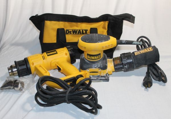lot 7 image: DeWalt Tool Bag, Heat Gun and Sander