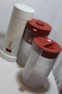 lot 127 image: Mr. Coffee Iced Tea Maker with extra Pitcher