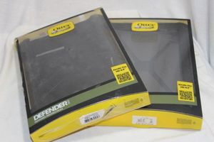 lot 153 image: Otter box for 8.9 Kindle Fire HD