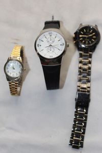 lot 244 image: Mens Watches