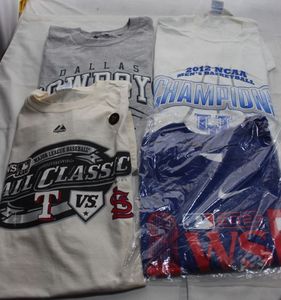 lot 256 image: Mens Team Apparel T-shirts Tags still Attached