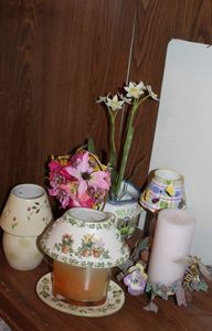 lot 35 image: Decroative Candles and ceramic pot