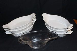 lot 20 image: Ceramic Casserole Dishes and Fire King Gravy Boat
