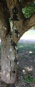 lot 138 image: Cast Iron Wind Chime