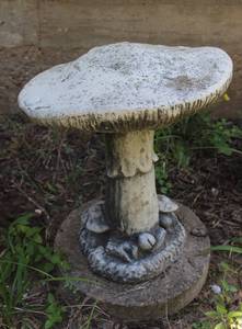lot 141 image: Mushroom Lawn Statue