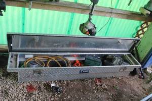 lot 222 image: Chrome Diamond Plate Side Toolbox and Contents