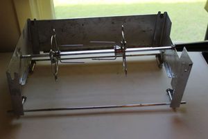 lot 112 image: BBQ Roaster