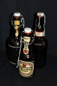 lot 116 image: Vintage bottles&nbsp