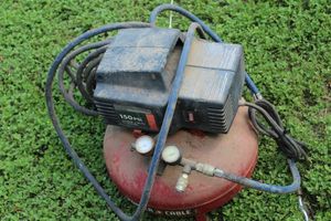 lot 216 image: Tools Air Compressor
