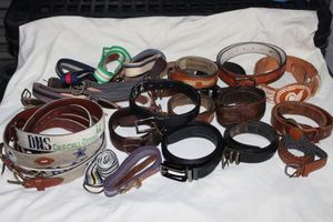 lot 46 image: Variety of Mens Belts