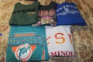 lot 165 image: Sports Team Sweatshirts
