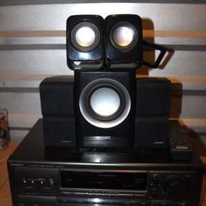 lot 54 image: Receiver with Coby and Bose Speakers