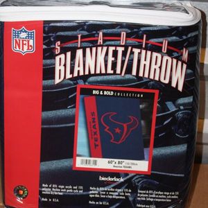 lot 62 image: NFL Stadium Throw Blanket SIP