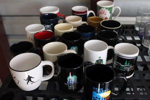 lot 225 image: Collectable Mugs