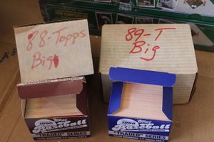 lot 193 image: Complete Sets of 1988 and 89 Topps Big Cards and 1988 and 90 Traded Series