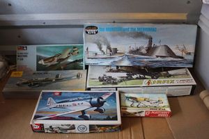 lot 160 image: Vintage Models Never assembled