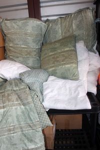 lot 167 image: Queen Size Bedding