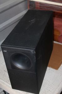 lot 172 image: Bose Subwoofer