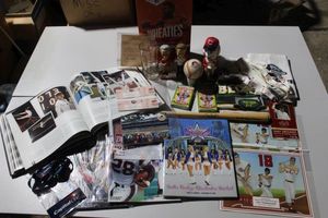 lot 346 image: Collectable Items, Books, Bobble heads, Ca