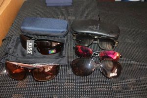 lot 287 image: Sunglasses