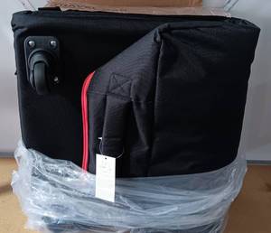 lot 62 image: CAR SEAT TRAVEL BAG (BLACK) SBCSCBLK2 IN BOX AS SHOWN.